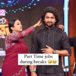 Suma Kanakala Instagram - Showcasing my talent as hair stylist, set assistant, mic assistant, touch up assistant when I am not anchoring 😄 #sumakanakala #suma #anchorsuma #anchorsumakanakala #sundaying #sundayfunday