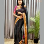 Suma Kanakala Instagram - 🌺 Styled by @shravyavarma Assisted by @ushacherukuri_ Collaboration with Outfit @omanas_clothing Jewellery @houseofqc Makeup @madhu_derangula Hair @malla_reddy_hairstylist #sumakanakala #anchorsuma #suma #anchorsumakanakala #ootd #sareelove