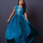 Suma Kanakala Instagram - You have the power to write your own story; make it a best seller. Styled by @stylebyannapurna Collaboration with Outfit @tejaswinireddy_couture Ear hangings @houseofqc Bracelet & Rings @thetrinkaholic Makeup @emraanartistry Hair @koduruamarnath Photography @valmikiramuphotography #sumakanakala #suma #anchorsuma #anchorsumakanakala #sunday #sundayvibes