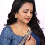 Suma Kanakala Instagram - The only limit is the one you set for yourself 💙 Styled by @stylebyannapurna Collaboration with Outfit @sowniha Jewellery @alluringaccessories.a2 Hair @koduruamarnath Photography @valmikiramuphotography #sumakanakala #suma #anchorsuma #anchorsumakanakala #wednesdaywisdom #wednesday