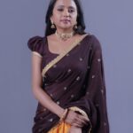 Suma Kanakala Instagram - The secret is that everyday is the best 🤎 Styled by @stylebyannapurna Collaboration with Outfit @varahi_artstudio Jewellery @thetrinkaholic Makeup & Nails @emraanartistry Hair @koduruamarnath Photography @valmikiramuphotography #sumakanakala #suma #anchorsuma #anchorsumakanakala #sumaadda #friyay