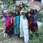 Sunanda Sharma Instagram - 𝖭𝖺𝖽𝖺𝖺𝗇 𝖺𝗎𝗋 𝖼𝗁𝗈𝗍𝖾 𝗋𝖾𝗁𝗇𝖺 𝖺𝖼𝖼𝗁𝖺 𝗁𝖺𝗂， 𝖡𝗈𝗁𝗈𝗍 𝖲𝖺𝗆𝗃𝗁𝖽𝖺𝖺𝗋 𝖫𝗈𝗀 𝖠𝗄𝗌𝖺𝗋 𝖴𝗅𝗃𝗁𝖾 𝖱𝖾𝗁𝗍𝖾 𝖧𝖺𝗂𝗇🫶🏼🕊️