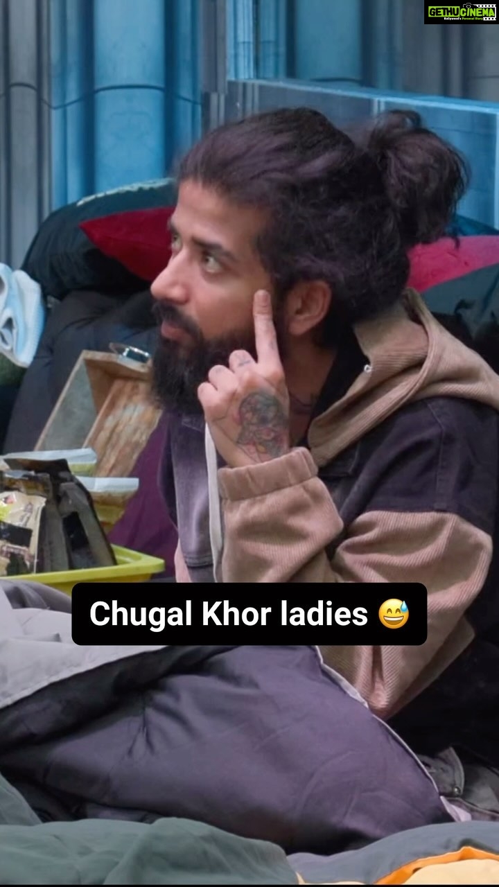 Sunny Arya Instagram - Chugal khor ladies 😜 #Tehelkaprank #SunnyArya #TehelkaBhai #biggboss17 #jiocinema #biggboss #bb17 #uk07rider #anuragdobhal #arungamer
