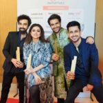 Sunny Hinduja Instagram - Humbled with this honour @adgully! #BestActorInWebOriginals Truly thankful to @theviralfever @unacademy & @youtubeindia for having so much faith in #SandeepBhaiya that we could make a spin-off series on him! एक ऐसा सपना पूरा हुआ है... जिसका शायद मैंने सपना भी नहीं देखा था ❤️ Wouldn't have been possible without @apoorvsinghkarki01 @deepesh_sj @arunabhkumar @parijat_joshi #SiddharthaTiwari @nitintewari9 and the whole team of #TheAspirants & #SandeepBhaiya! Big congratulations to all the winners, to the ones in the frame with me @naveenkasturia @amolparashar @iridhidogra, and to the ones who aren't 😄 Lastly, aap sab ka shukriya... meri janta... आप सबका इतना प्यार है, तभी तो Sandeep Bhaiya हैं 🙏🏻 📸: @dev.arw