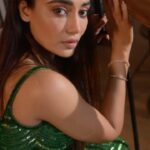 Surbhi Jyoti Instagram - 🥰 . . . . . . . . . Outfit @dlmayaofficial Jewellery @palmonas_official Styled by @stylingbyvictor @sohail__mughal___ MUA @doseofglamourbyafreen Hair @aartigupta5565 Shot by @deepak_das_photography @kakali_das_photography