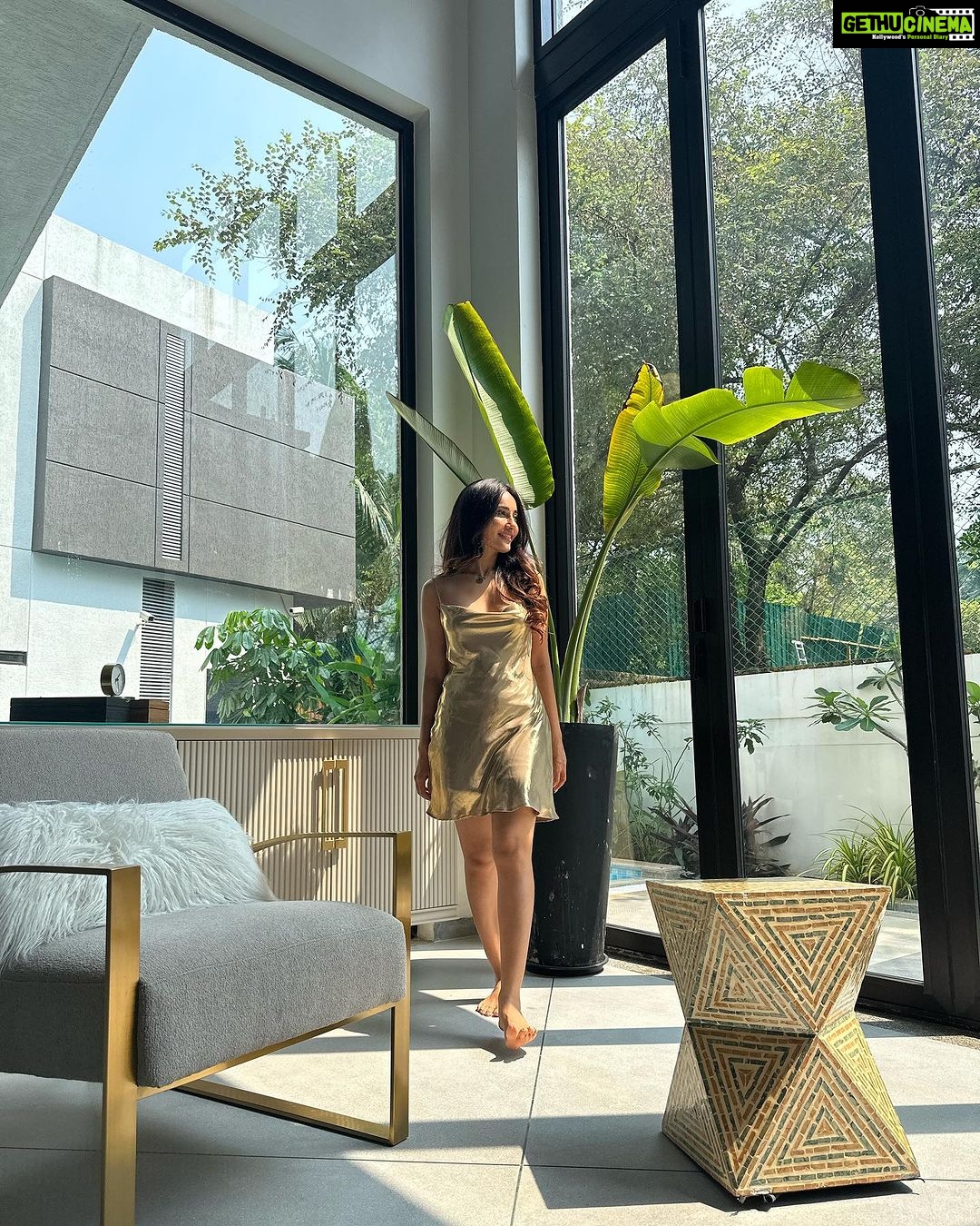 Surbhi Jyoti Instagram - Good vibes only.... . . . . . . . . @avisahomesgoa @thechartermgt