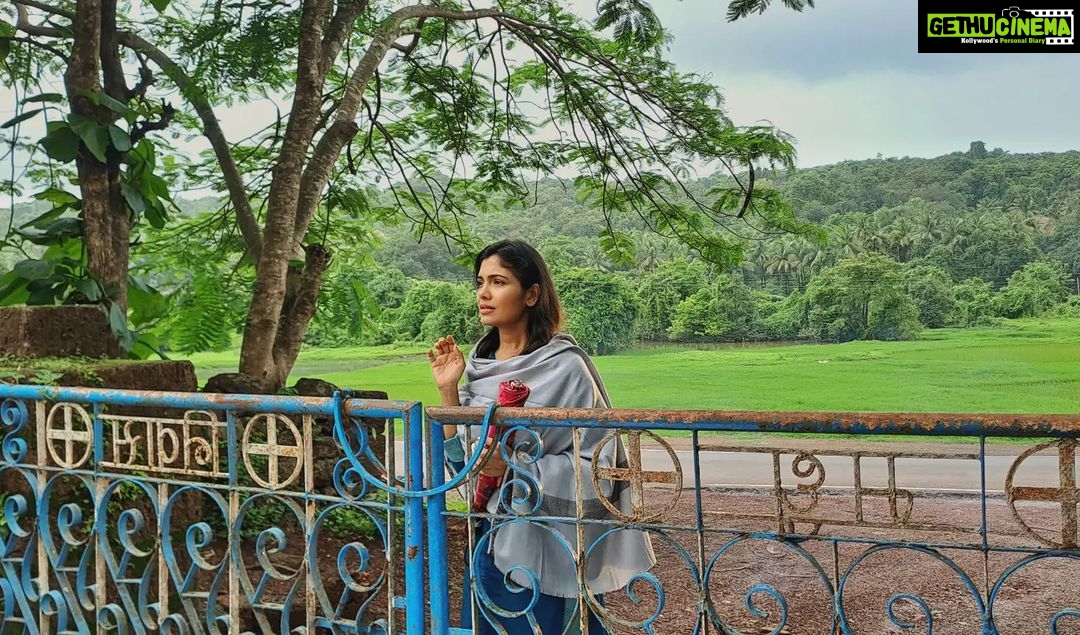 Suruchi Adarkar Instagram - 💙💚💙 #happyvibes #gratitude