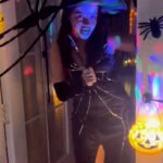 Surveen Chawla Instagram - You’re now under my spell! 🪄 #Halloween 🧙‍♀️