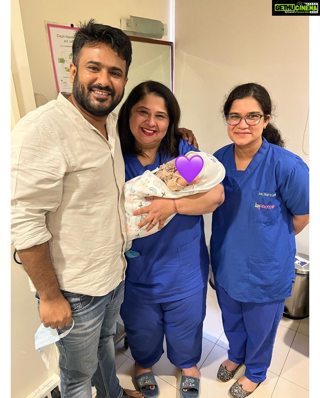 Swara Bhaskar Instagram - Childbirth was the HARDEST thing Iโve ever done.. it was also the most momentous occasion of my life! Iโm grateful to have had the expertise of the doctors, teams and medical infrastructure at @fortis_lafemme during my pregnancy and delivery. Thank you Dr. @meeahuja for your understanding, patience & experience and for giving us the confidence even at crucial moments where we didnโt have any in ourselves. Thank you for enabling and guiding me in the throes of chaos and delivering my baby girl! Thank you Dr. Richa, Dr. Suman, Dr. Tripti, Dr. Alka, Dr. Gaurika, ALL the nursing staff, ultrasound staff and teams at #FortisLaFemme for your support and guidance. And shout out to the Canteen staff, Pankaj Bisht, Mr. Guddu for the surprisingly delicious and nutritious food! Thanks Ms. Nikhat for the attention and care! Most importantly thank you for giving us a safe and comfortable space in those first 48 hours to bond with our newborn! Love & gratitude! ๐๐ฝ๐๐ฝ๐๐โจโจ #testimonial #notanad #fortislafemme #pregnancy #childbirth #delivery #postpartum #newborn #swarabhaskar #swarabhasker Delhi, India