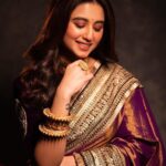 Swastika Dutta Instagram - অষ্টমীর,হাসি 💜😊🌸… #metadurgapujosquad #pujoadda #durgapujo2023 #ashtamirshaaj #ashtamirsokal #instaupload #instafashion #festivaloutfit #festivalofloveandlights #instagood #actress #tollywood #swastika #ethnicwear #ethnicshoot