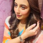 Swastika Dutta Instagram - 🍭💗🌸 and some random 🤳🏼 #eventlook #devievents #makeuponpoint❤️ #simplestyle #keepitnatural #keepitsimple #loveformirrorselfies #smiles #smilesformiles #instafashion #instaupload #actress #swastikadutta Makeup credits @baban.islam.54 😘