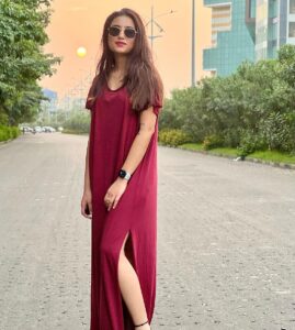 Swastika Dutta Instagram - Opacoraphile,sunset lovers 🫶🏻🌅🧿

#nevergotoolongwithoutwatchingasunset❣️ #sunsetsgram #instagramupload #clicked #photography #casuallook #sunsetlook☀️