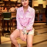 Swastika Dutta Instagram – Prem.com season 4 launch it was!!!! 💖🤍💖🤍💖🤍💖🤍 

Thank you @mirchibangla for having me ❤️ 

Swipe swipe swipe😍😍😍… 

#ভালোবাসায় থাকো 🫶🏻 EffingutKolkata