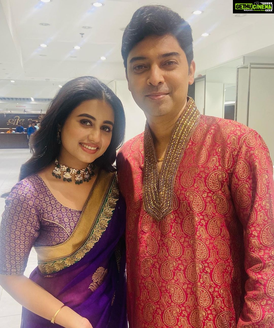 Swastika Dutta Instagram - Shree Hari jewelers ad shoot with @swastika023 #adshoot #shreehari Kolkata