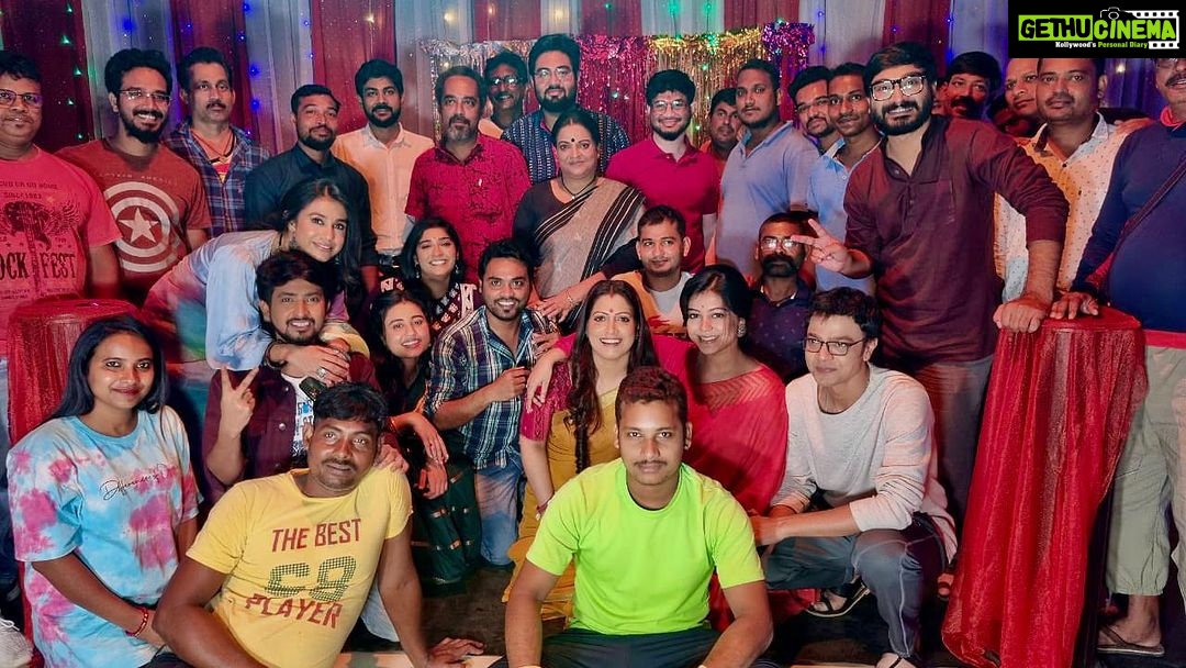 Swastika Dutta Instagram - Ehh,well.. all well that ends well,that’s what we say right? It all went beautiful,this journey is Worth Remembering. Sometimes we can’t let go of memories ,because they are constant reminders of a great Story that we never expected to end. ঝিলমিল will stay with Swastika,for a longer period of time for sure 🥲 তোমার খোলা হাওয়া 23.11.2022-25.07.2023 💛♾️ But then,all successful and beautiful journeys come to an End. Grateful for Jhilmil,grateful for some amazing bondings,grateful for immense Love and Blessings from the audience,grateful to you all for making it successful,grateful for all the learning’s as a performer as an Artist,grateful for everything in between. 😇 From being a Ventriloquist to The Youngest Sasuri of Bengal,time flew. It’s just flew. It hasn’t sinked it,it hasn’t yet.!! 🥲 As Actors,you become an expert in starting over and letting go,eh well,some more exciting works awaits. So many things to write but.. well.. Thank You @zeebanglaofficial @shashisumeetproductions @prashrathi @babubanik12 for this beautiful journey. 💛🧿♾️