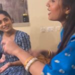 Swastika Dutta Instagram - Definitely not breathless but yeah we both were lyricless 😝🫶🏻💛❤️ #bondings #makeuproombondinga #shankarmahadevan #breathless #instamood #instagood #instaupload #tollywood #actress #swastikadutta #raimasengupta #zeebangla #tomarkholahaowa #youngestmotherinlaw 🫶🏻