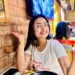 Swastika Dutta Instagram – 🤍 

#sunday #scarstoyourbeautiful #food #weekendvibes #teeshirtrhings #unfiltered