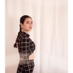 Swastika Dutta Instagram – It’s all about a lazy sunday,we are coming soon 🍁❤️🤍😍☀️✨😻 

#lazysundays #shoot #fashionshoot #tollywood #actress #swastikadutta #unfiltered #casual #beingme #instagram 

Stay Tuned for this one !!