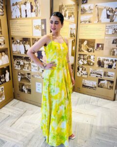 Swastika Dutta Instagram - সব #ফাটাফাটি 🌼

Some moments from the trailer launch of my next big screen release @windowsproduction  #FATAFATI 💙 

Wearing @bohurupi_santiniketan Summer Collection by @rabhisek 

Makeup & Hair-do by @me 🥰

#trailerlaunch #mynextmovie #releasingthis12thMay