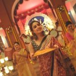 Swastika Dutta Instagram - My New Pujo Song.. এলো এলো পুজো এলো রে..is Out Now only on @surasamelodiesbangla YT Chanel. 🌸😊🙏 Do listen to the song guys.! #PujoSong #favoritecostars #nostalgia #eloelopujoeloresong #pujovibes #festiveseason