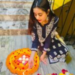 Swastika Dutta Instagram – Like every year this year too,the credit goes to her ❤️

#pujo #home #decorations #diwali2024✨