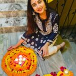 Swastika Dutta Instagram - Like every year this year too,the credit goes to her ❤️ #pujo #home #decorations #diwali2024✨
