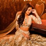 Swastika Dutta Instagram – 🪔 SUBH DEEPAVALI 🪔

With Gleam Of The Diyas,
And The Echos Of The Chants,
May Happiness And Contentment 
Fill Your Life! 

Wishing Everyone A Happy And Prosperous Deepavali And Kalipujo 🌺💥🪔❤️

Clicked by @sourav.dutta.kolkata 
Styled by @kiara_sen111 
Makeup & Hair-do by @lookzchakraborty 
.
.
.

#festiveseason #diwalivibes #kalipujo #glamforthegram #instafashion #fashionshoot #loveandlights #glamshoot #expressions #actress #tollywood #swastikadutta