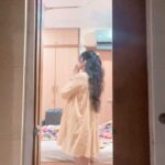 Swathi Reddy Instagram - Thank you, Lekha 💛🌻 Wish me luck! ✈️ #gratitude #guts