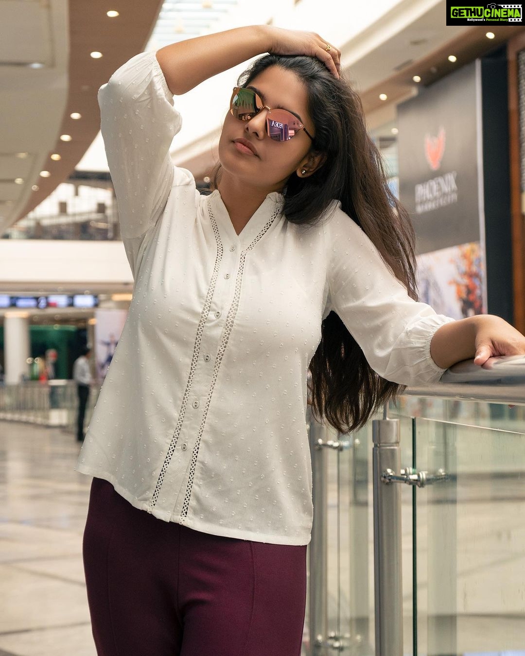 Swathishta Krishnan Instagram - 🤍☕️ . . . . @mikkie_photographhy