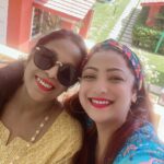 Sweety Chhabra Instagram - हमारी माँ हमारी पहली गुरु होती है ❤️ मेरी प्रेरणा और मेरी ऊर्जा का स्रोत मेरी उत्साहवर्धक माँ शिक्षक दिवस की शुभकामनाएँ माँ। Love you Maa ❤️❤️❤️🤗🤗🤗 #happyteachersday #❤️