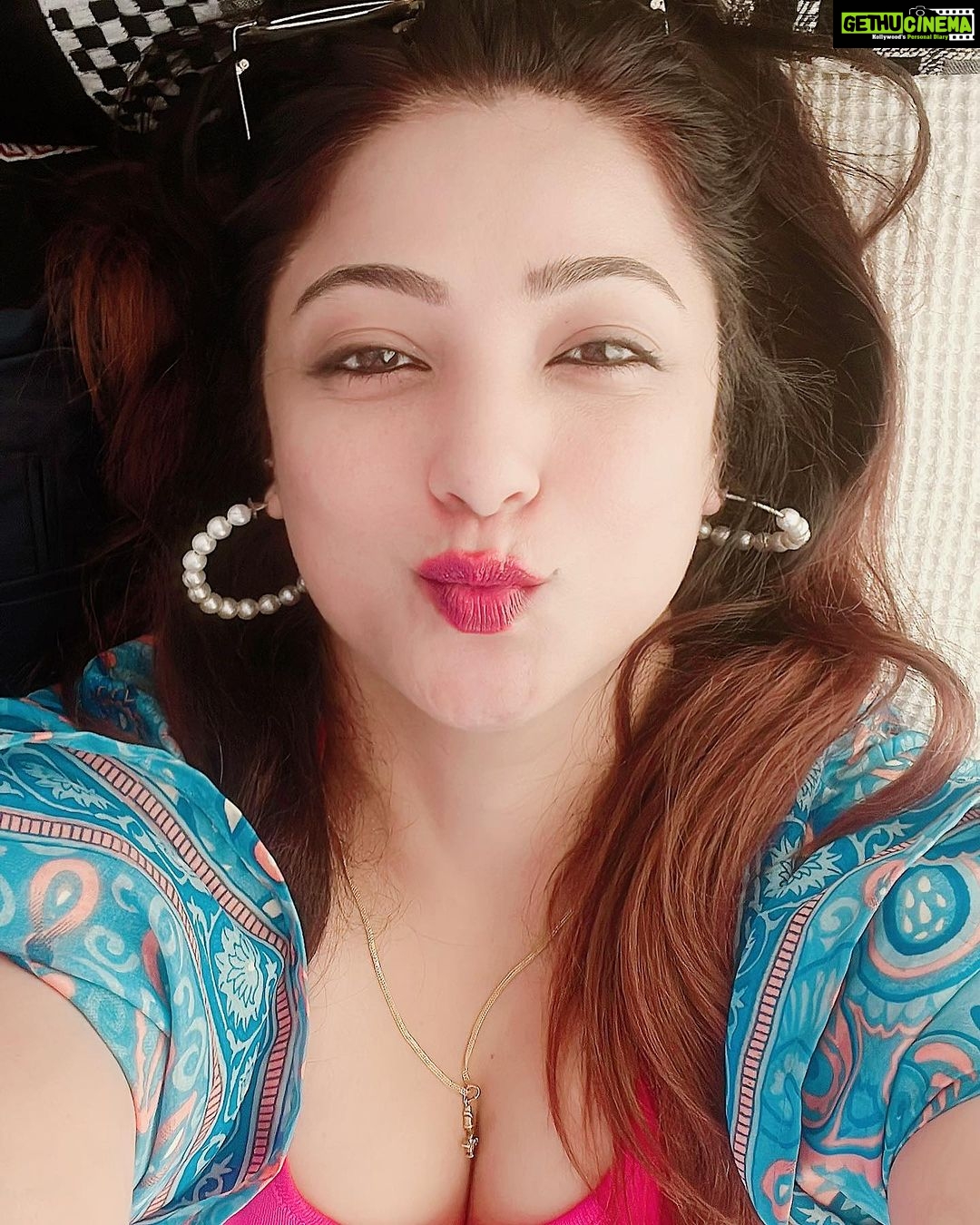 Sweety Chhabra Instagram - Good morning dosto ❤️