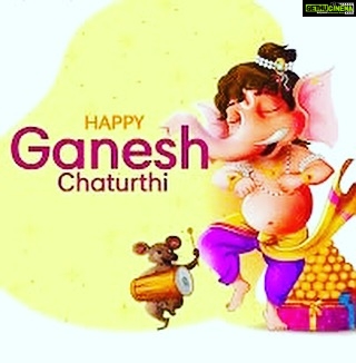 Sweety Chhabra Instagram - वक्रतुण्ड महाकाय सूर्यकोटि समप्रभ। निर्विघ्नं कुरु मे देव सर्वकार्येषु सर्वदा ॥ सभी देवताओं में श्रेष्ठ, ज्ञान, समृद्धि और सौभाग्य के देवता तथा माता पार्वती के प्रिय पुत्र श्री गणेश जी के जन्मोत्सव के पावन पर्व गणेश चतुर्थी की समस्त देश एवं प्रदेश वासियों को हार्दिक बधाई एवं शुभकामनाएं। शुभकर्ता, रिद्धि-सिद्धि के दाता, भगवान श्री गणेश आप सभी को सुख, शांति, समृद्धि व आरोग्य का आशीष प्रदान करें। #GaneshChaturthi #GanpatiBappaMorya