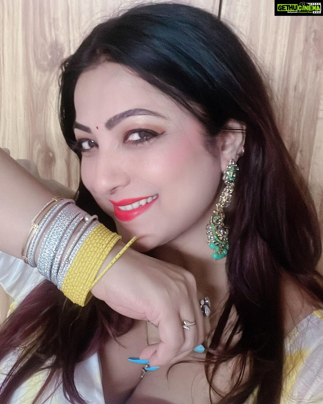 Sweety Chhabra Instagram - Good evening dosto ❤️😀