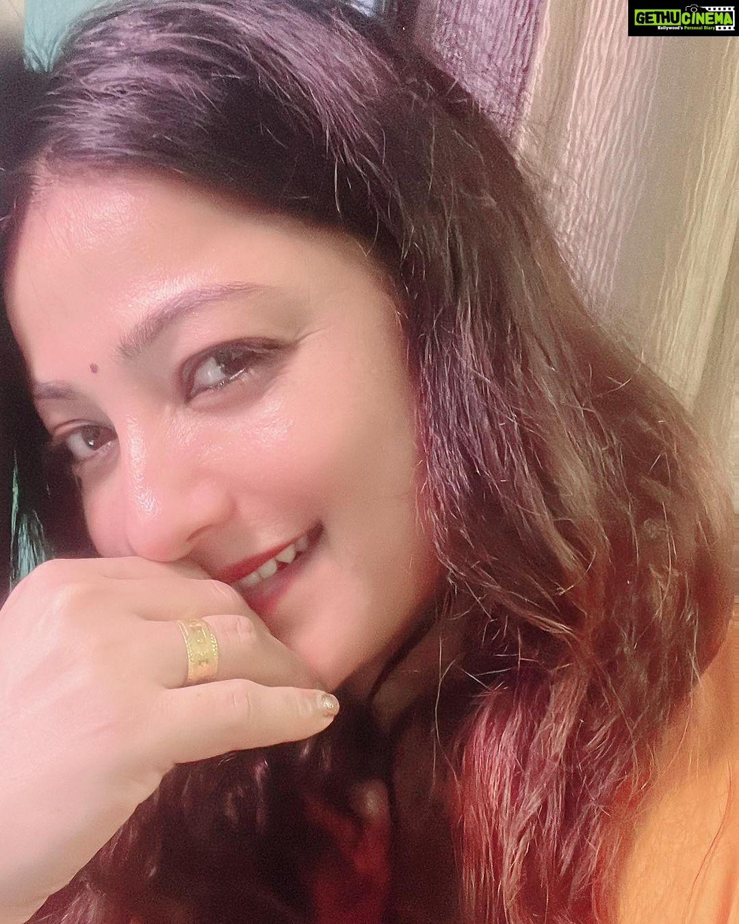 Sweety Chhabra Instagram - #light #energyhealing #infinite #ustadnusratfatehalikhansaab