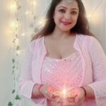 Sweety Chhabra Instagram - Happy diwali mere pyare dosto ❤️#happydiwali