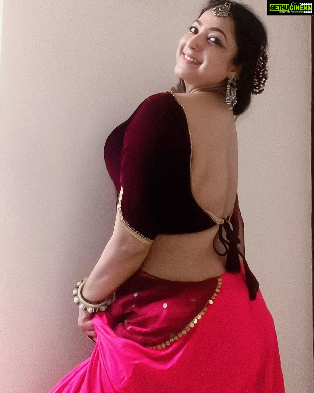 Sweety Chhabra Instagram - Good night dosto 😇❤️