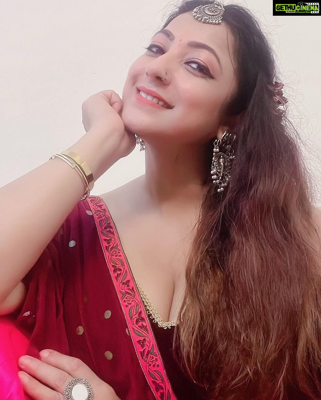 Sweety Chhabra Instagram - Good night dosto 😇❤️