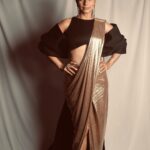 Tanishaa Mukerji Instagram - My golden lady @tanishaamukerji ✨💫 Stylist - @parikshaat Outfit - @labeld Jewellery - @gehnajewellers1 Photographer - @wadhwaniyaash #TanishaMukherjee #Photography #StyleFile #HungamaAwards #Bollywood #Diva #Diwali2023 #Fashion #Mumbai #India #Trending #Style #Diva #Stunner #Chic #BollywoodHungamaAwards #StyleCity #City #tanishamukherji #jhalakdikhlajaa #styleicon