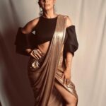 Tanishaa Mukerji Instagram - ⭐️ rry nite! Stylist - @parikshaat Outfit - @labeld Jewellery - @gehnajewellers1 Photographer - @wadhwaniyaash