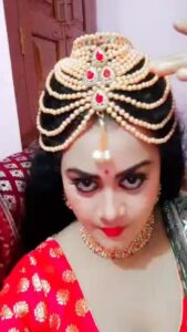 Tanushree Chatterjee Instagram - Live from khushinagar #instagramlive