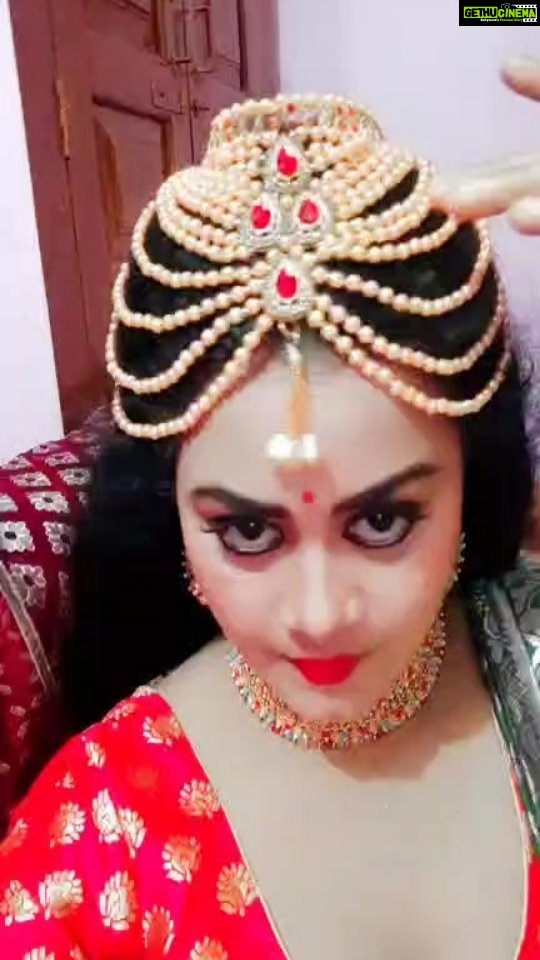 Tanushree Chatterjee - 1.8K Likes - Live from khushinagar #instagramlive