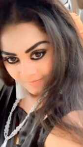 Tanushree Chatterjee Instagram - Danger ⚠️ caution ⛔️ no entry 

#goodmorning #instagram #instagood #instadaily #viral #viralreel #trendingreels #trending #savedogs #doglover #savetree