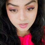 Tanushree Chatterjee Instagram - 😭😭😭😭😭😭😭😭😭😭😭😭😭 Bhagwaan kelia mujhe 5,6 coror dedo plz apka bhala hoga 😜😜😜😍 #tanushreechatterjeebhojpur #comedyreels #goodmorning #goodvibesonly #trendingreelsvideo #trending #viralreels #viral #instagood #instamood #instagram #instareels #bhojpuriya_dabangs #bhojpuriactress #bhojpurifansclubfamily #bhojpurinewsong #bhojpurifamily #bhopuri #bhojpuriya_tadka #bhojpurifilmindustry #bhojpurinews