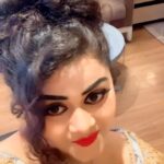 Tanushree Chatterjee Instagram - Come with me towards 90sssssss Ols is gold love 90s 🎵 @yours_tanushree #oldsongs #songs #bollywood #puranenagme #lovesongs #lovestatus #90s #90ssongslovers #enjoy #lifestyle #bindas #tanushreechatterjee #tanushreebhojpuri#bhojpuri #bhojpuriactress #bhojpurireels #bhojpuriqueen #bhojpuriactor #yourstanushree