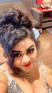 Tanushree Chatterjee Instagram - Come with me towards 90sssssss 
Ols is gold  love 90s 🎵 

@yours_tanushree 

#oldsongs #songs #bollywood #puranenagme #lovesongs #lovestatus #90s #90ssongslovers #enjoy #lifestyle #bindas #tanushreechatterjee #tanushreebhojpuri#bhojpuri #bhojpuriactress #bhojpurireels #bhojpuriqueen #bhojpuriactor #yourstanushree