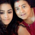 Tanushree Chatterjee Instagram - Mamma ne mari thappar 😭😭😭😭😭 #momlove #lovemom #ilovemymom #motherlove #mother #mothernature #motherdaughter #instagram #instagood #instadaily #viral #viralreels #viralvideos #viralpost