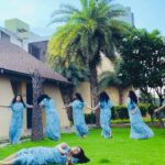 Tanushree Chatterjee Instagram – Kon kon piyega mere sath 
#nagpurisong #nagpuri #nagpur #comedy #comedy #comedyvideos #comedyvideo #comedycentral #filmmaker #filmphotography #filmcamera # bhojpuri #bhojpurisong #bhojpurifilm #bhojpurisong #tanushreechatterjeebhojpuri