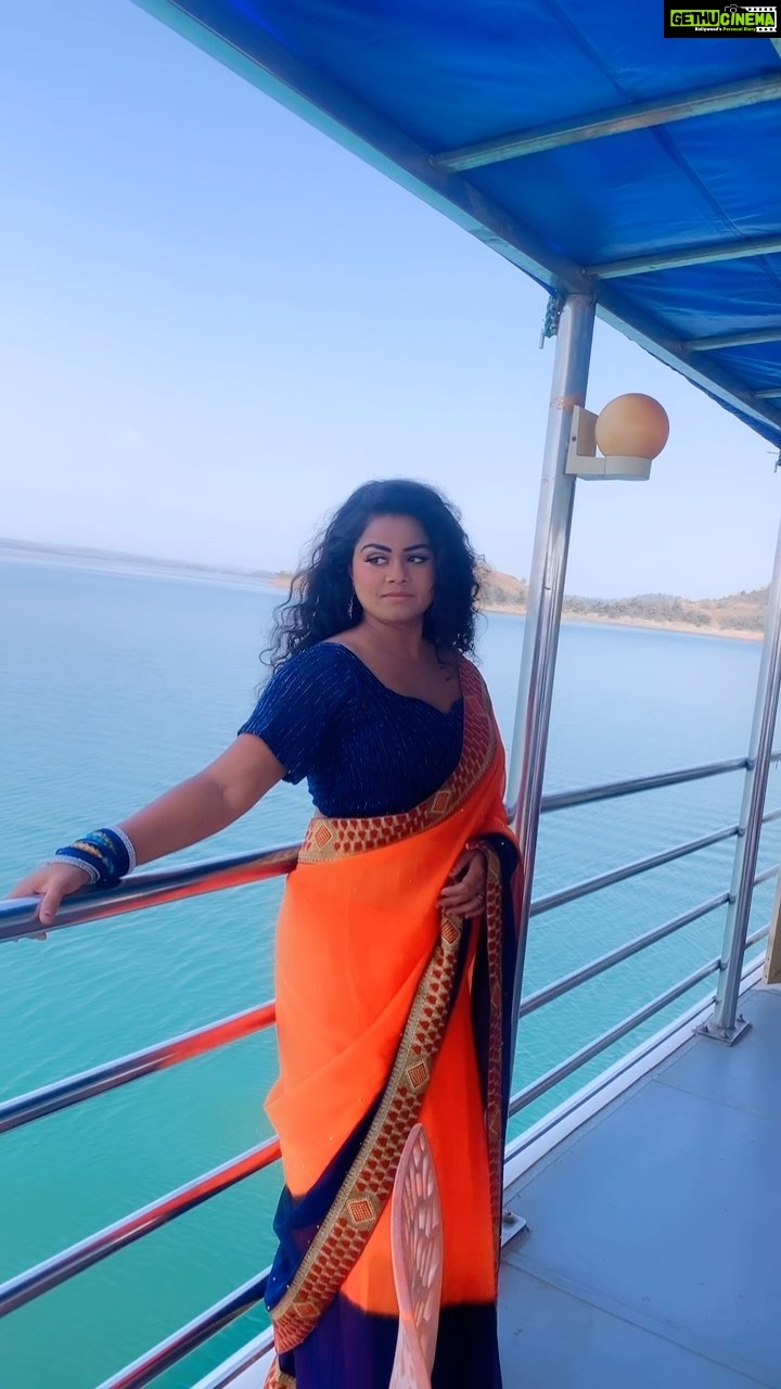 Tanushree Chatterjee - 2.2K Likes - can u tell me ki kya horaha he ?
#goodmorning #instamood #instafashion #insta #instadaily #instagram #memorialdayweekend #enjoy #jabbalpur_memories #feel