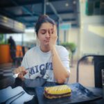 Tanya Ravichandran Instagram - When all you want to do is eat the cake but your friend wants to click a pic first 🙄🤷🏻‍♀️