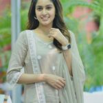 Tanya Ravichandran Instagram - 🤍😊 #rajavikramarka #promotion